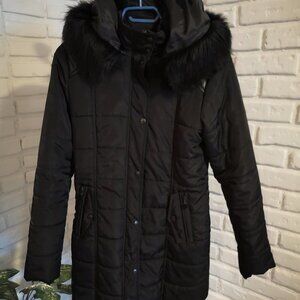Suzy Shier Ladies Black Puffy Coat with Faux Fur Trimmed Hood